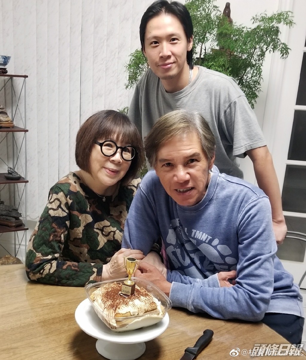 嘉華話三代同堂慶祝，好開心。